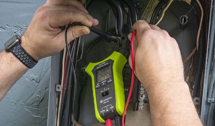 Greenlee Flex clamp meter measure current