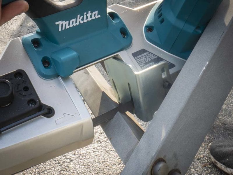 Makita 18V band saw blade