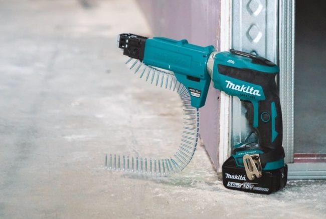 Makita XSF03TX2 autofeed screwgun