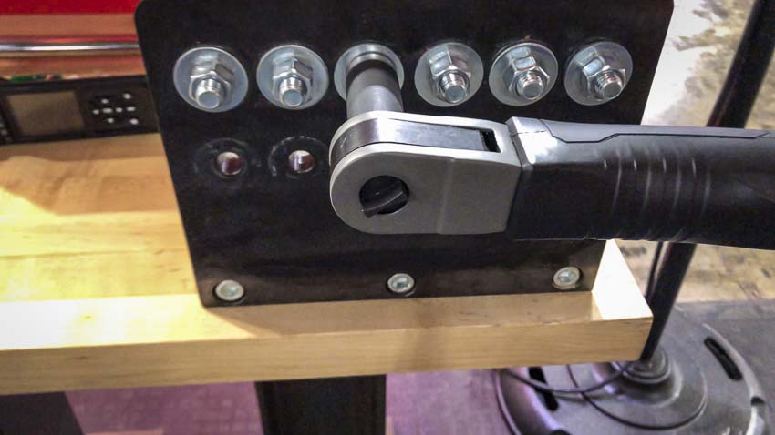 Milwaukee M12 Digital Torque Wrench head