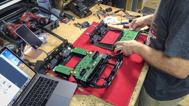 moving dash components