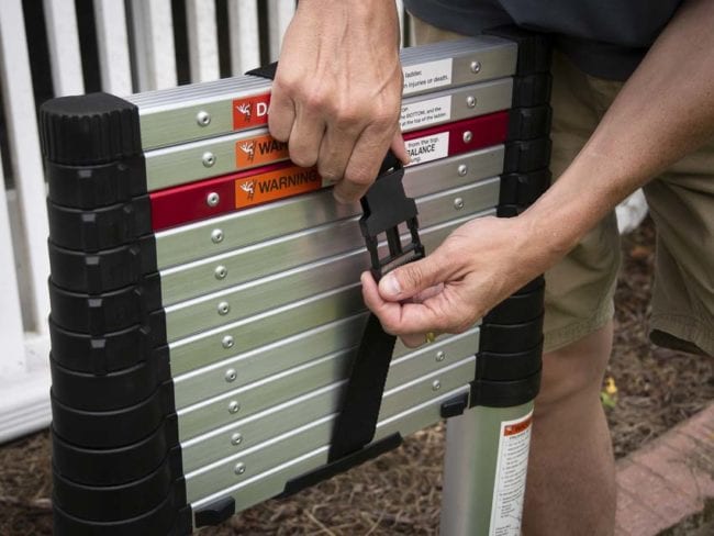 Lionladder telescoping ladder clip