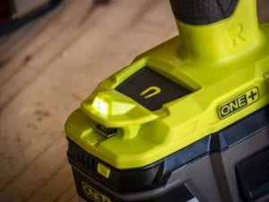 Ryobi P251