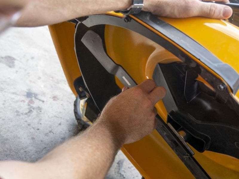 Cub Cadet Walk-Behind Mower SC 900 Blade