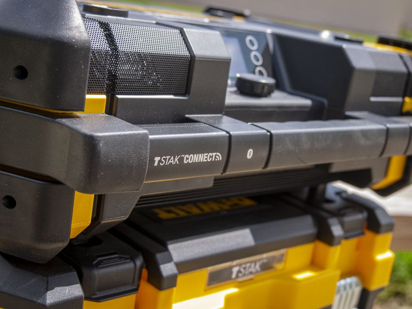 DeWalt DWST17510 TStak radio and charger