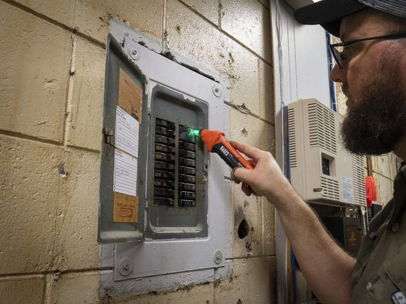 Klein Tools Circuit Breaker Finder ET310