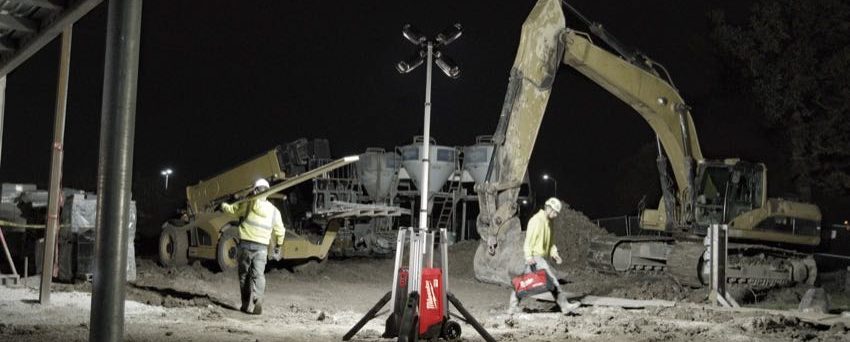 Milwaukee MX FUEL Rocket Tower Light-Charger