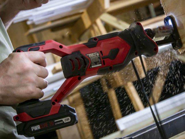 Skil 20V Compact Reciprocating Saw RS582901 Wood Cutting