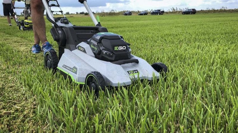 Tri Cut blade heavy load grass test