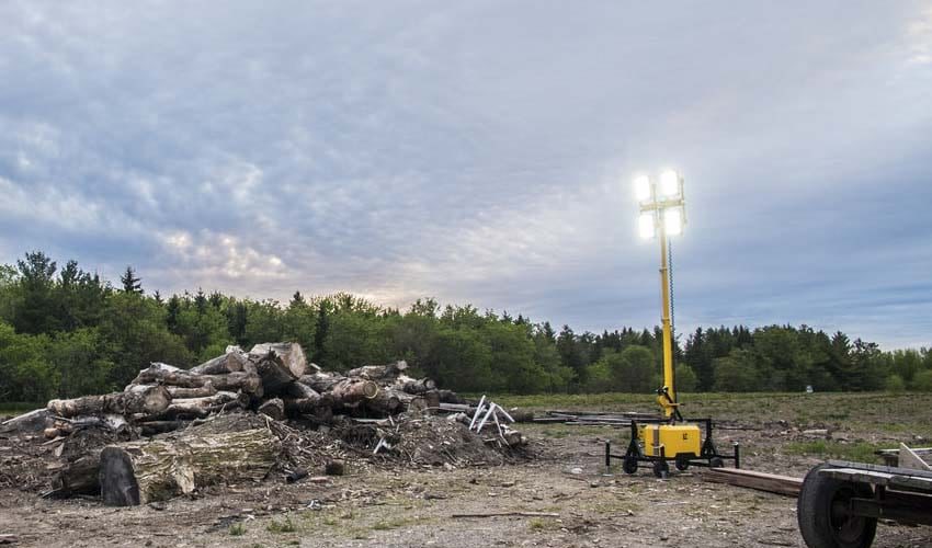 Lind Equipment Beacon LED Tower Light