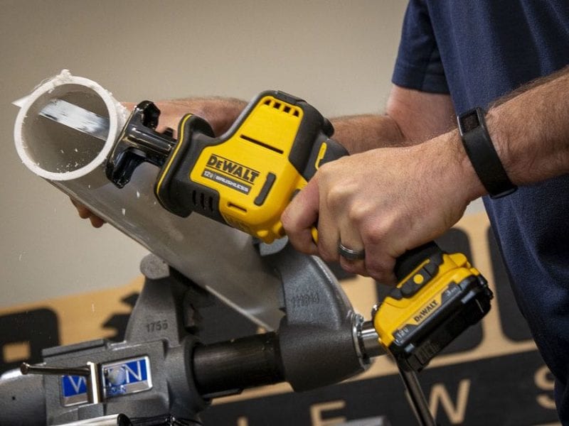 Dewalt 12v brushless reciprocating saw