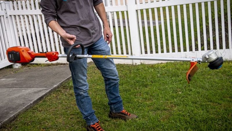 Husqvarna Battery String Trimmer balance