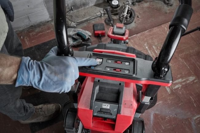 Milwaukee MX FUEL MXF501-1CP controls