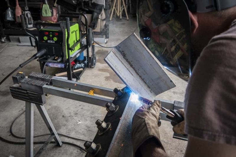 Forney 220 MP MIG welding