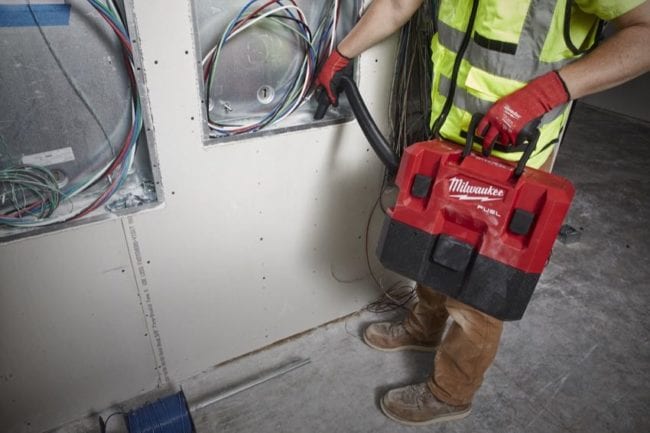 Milwaukee M12 Wet/Dry Vac