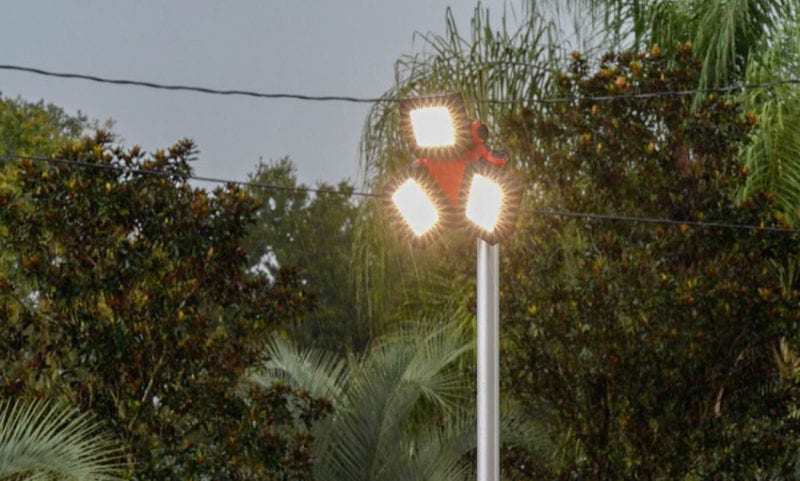 Milwaukee M18 Rocket Tower Light Charger