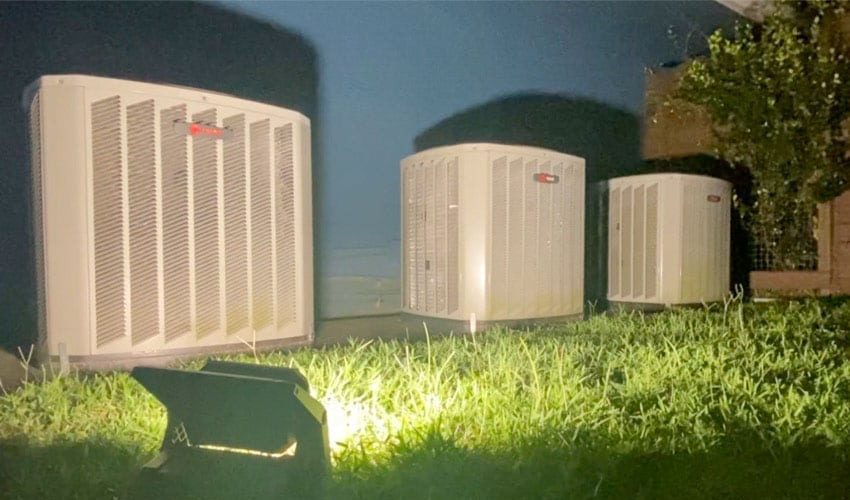 Milwaukee M18 Rover Dual Power Flood Light