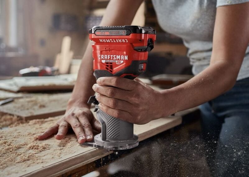 Craftsman CMCW400B 20V trim router
