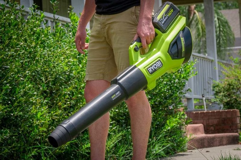 Ryobi 40V HP Brushless 730 CFM Leaf Blower Weight and Balance