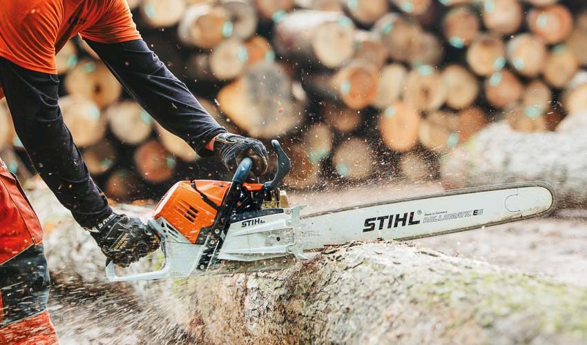Stihl MS 500i Chainsaw with EFI