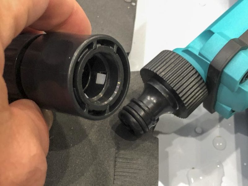 Venting Hose Coupler