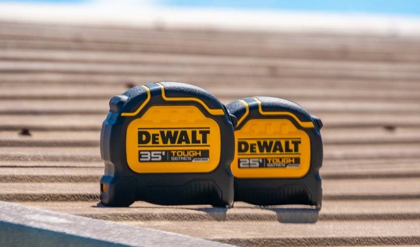 Best Heavy-Duty Tape Measure | DeWalt Tough Series