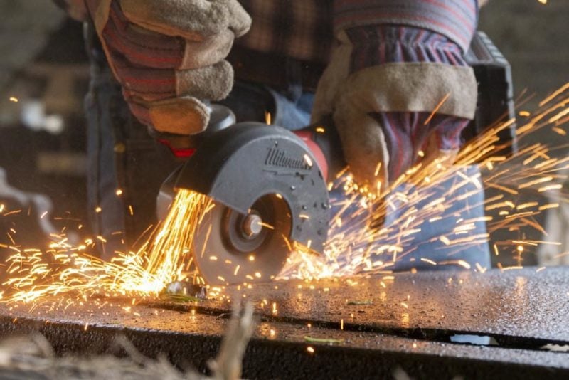 Milwaukee M18 Fuel Braking Angle Grinder with One-Key Review 2883