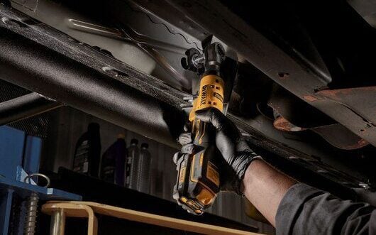 DeWalt Atomic Compact 20V Brushless 3/8 in Ratchet DCF513B