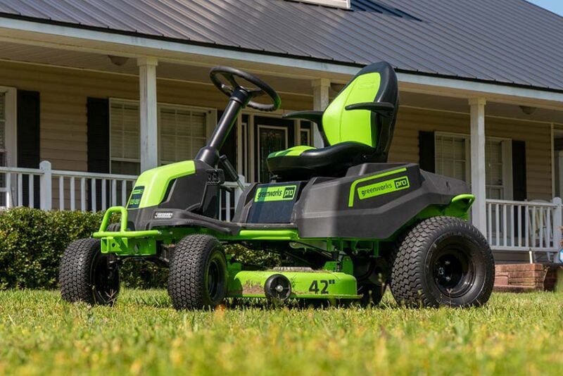 Greenworks 60V Battery-Powered Lawn Tractor