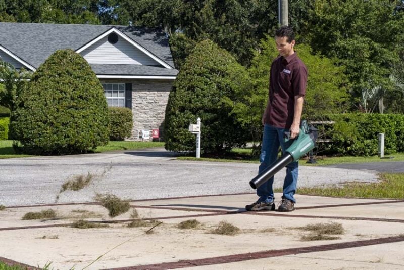 Masterforce 20V Brushless 400 CFM Leaf Blower Review