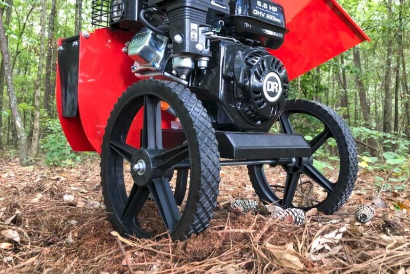14-inch wheels 233cc, 6.6 HP gas engine