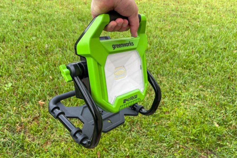 Greenworks 24V Hybrid LED Work Light Review