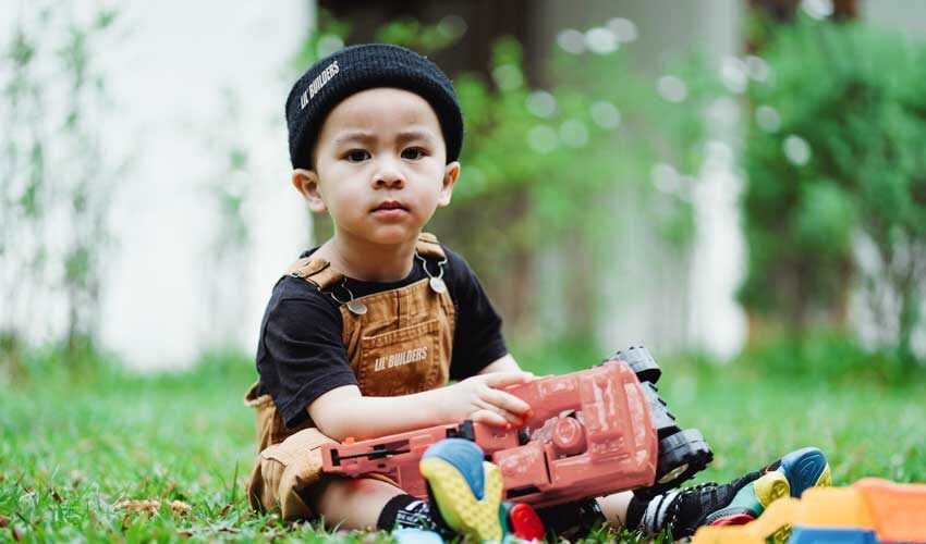 Lowes Lil Builders childrens clothing