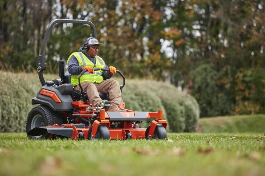 Husqvarna Z560LS ZT Mower