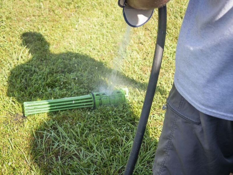 cleaning septic tank drain field filter