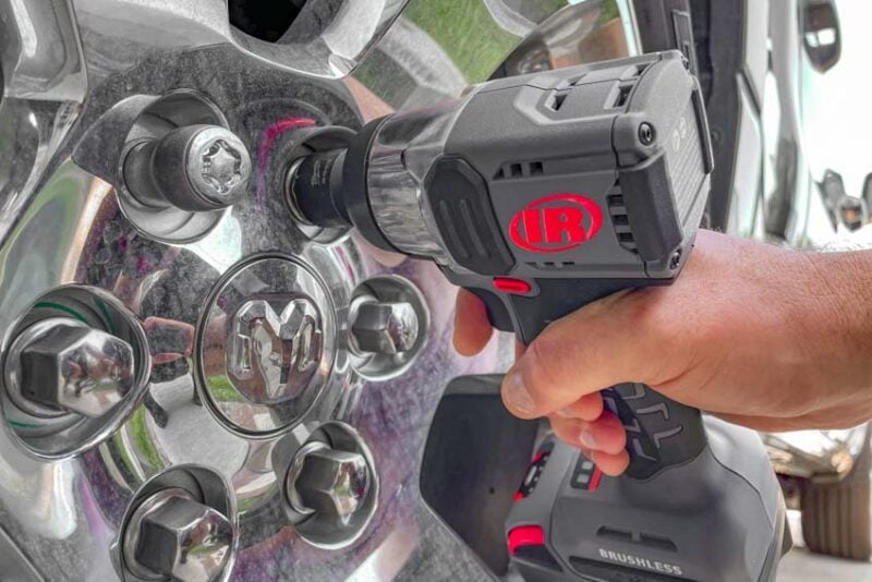 Ingersoll Rand 20V Compact 3/8-Inch Impact Wrench W3131