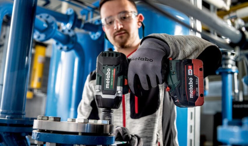 Metabo SSW 18 LTX 800 BL impact wrench