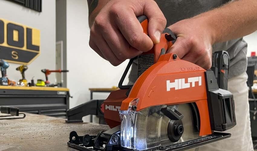 Hilti Cordless Metal Cutting Circular Saw
