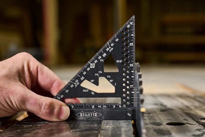 Stiletto Trim Square