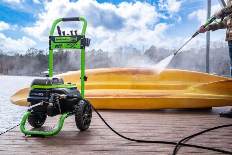 Pressure Washer PSI vs GPM: What's More Important?