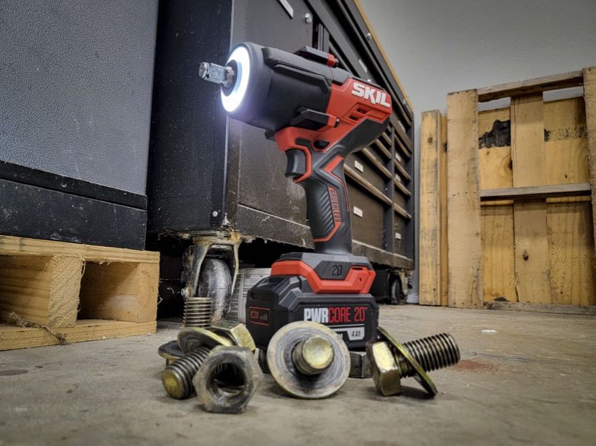 Skil Mid-Torque Impact Wrench