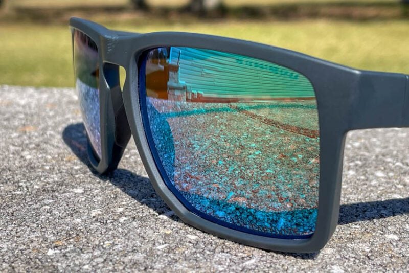 Captivate Polarized Green Mirror Lens