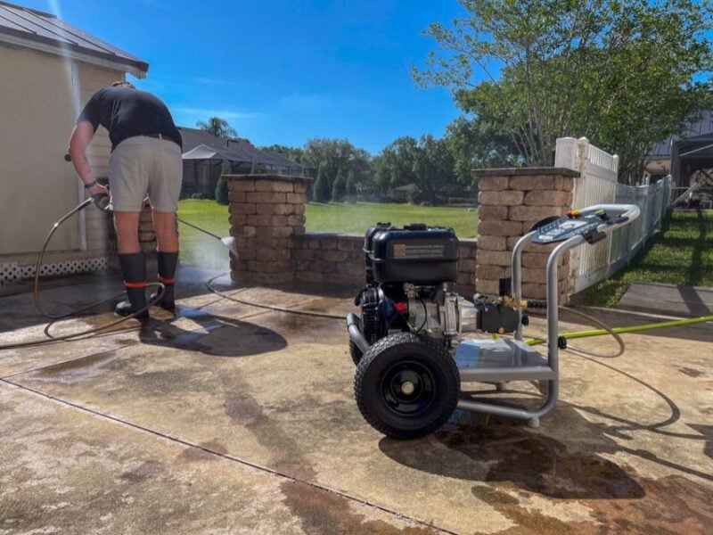 Simpson Pro Series Pressure Washer