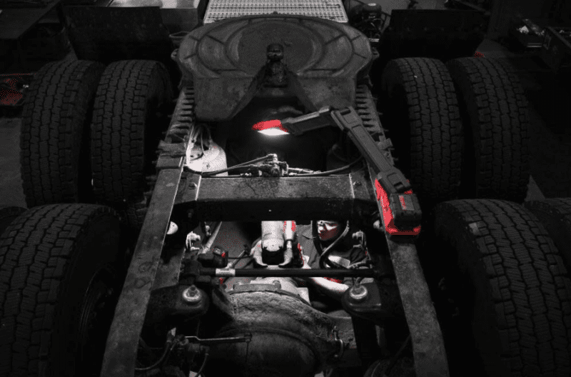 Milwaukee M18 Extendable Boom Light