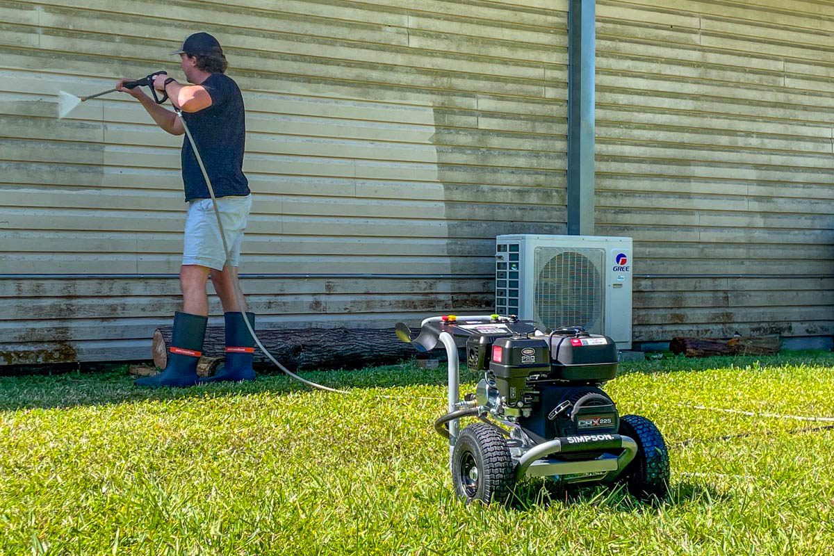 Simpson Pro Series 3700 PSI Pressure Washer