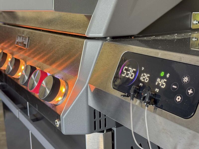 LCD touchscreen orange lights