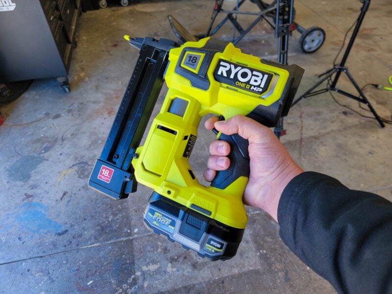 Ryobi 18V Narrow Crown Stapler Profile