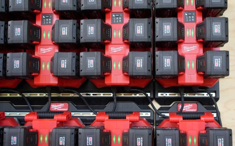 daisy chained rapid chargers