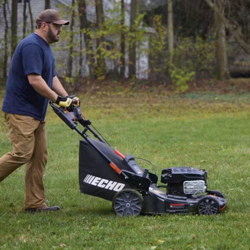 Best Gas Self-Propelled Lawn Mower: ECHO 21-inch LM-2119SP