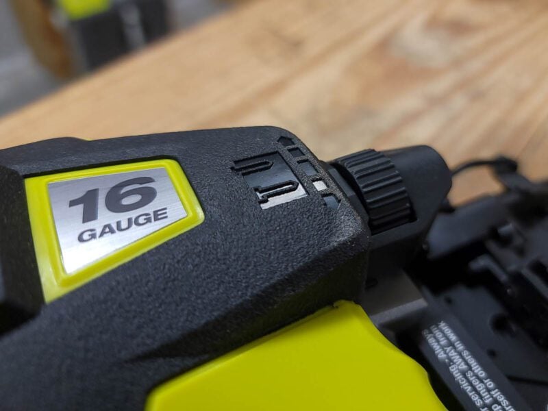 Drive depth thumbwheel